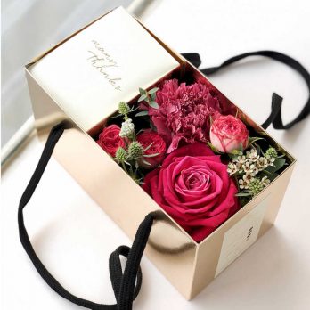 Gift packaging, flowers